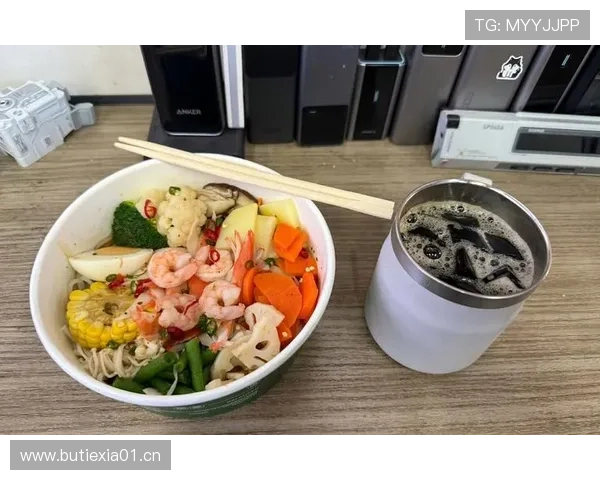 凯蒂·莱德基每天游5公里，早餐吃三块牛排？