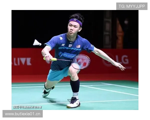 李梓嘉训练完直接去提新车，这自律和消费力真不是一般人能扛的